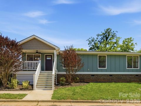 Photo of 303 Sidney Johnson Street, Fort Mill, SC 29715 (MLS # 4383174)