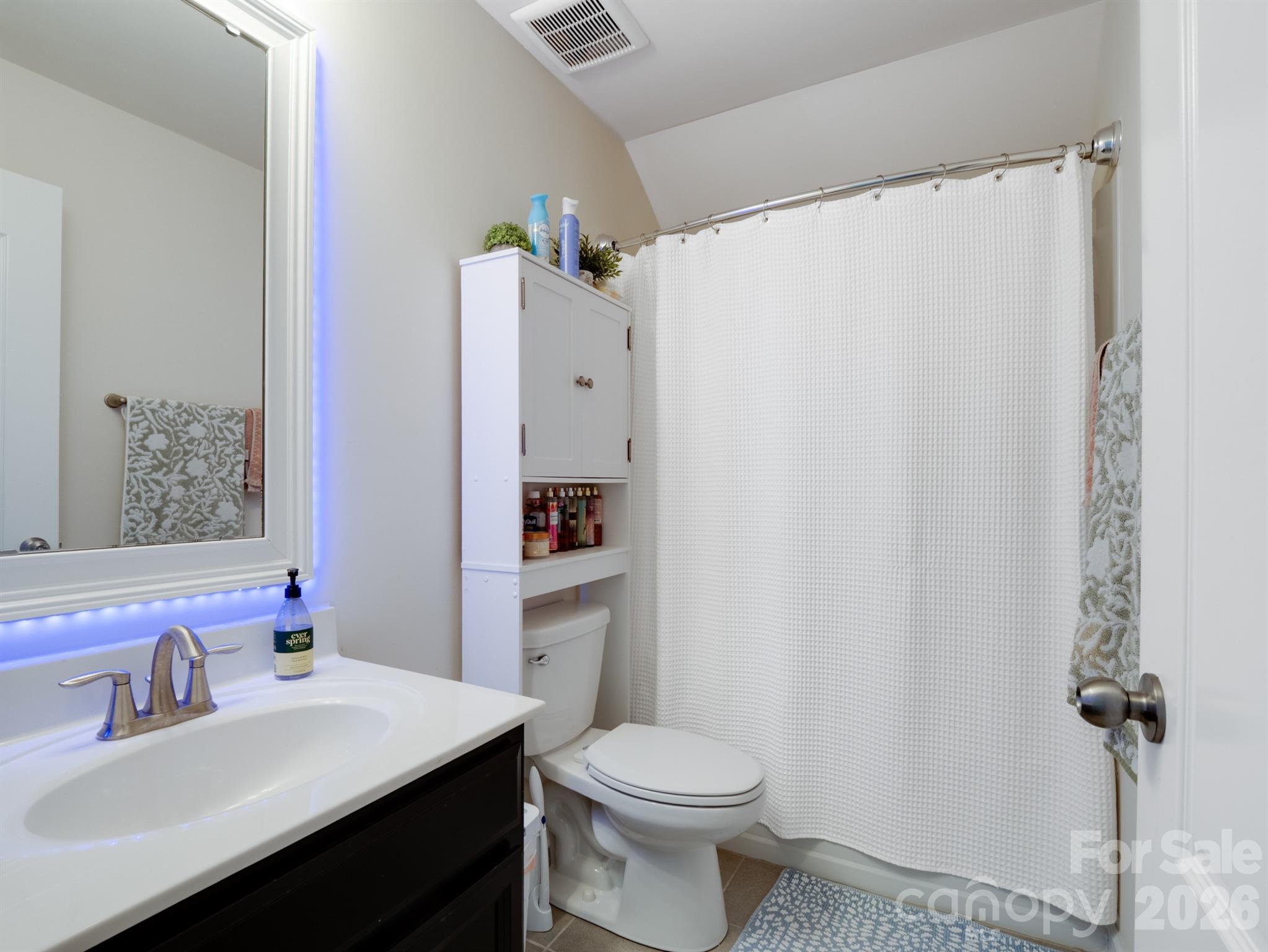 Waterford on the Rocky River - Residential