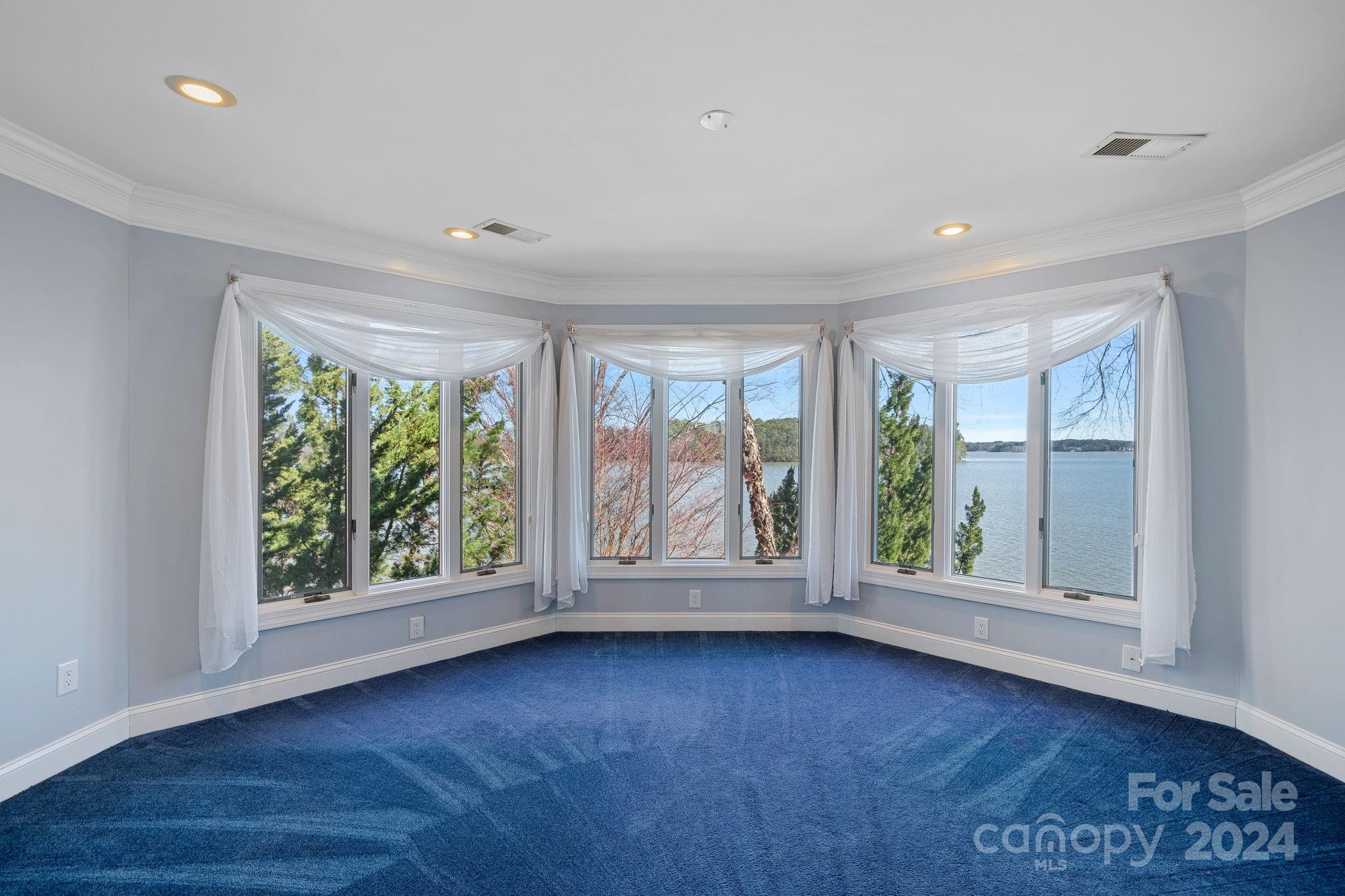 Stonemarker Pointe - Residential