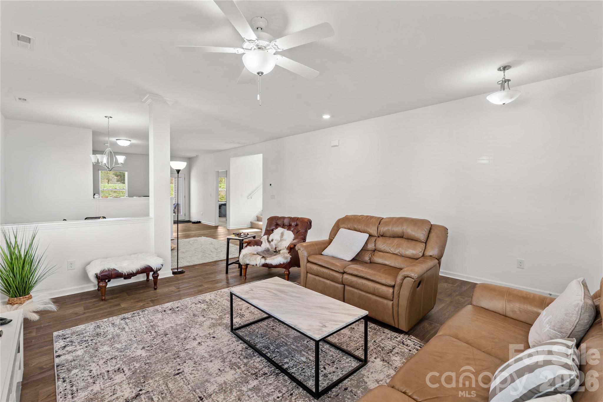 523 Willamette Drive