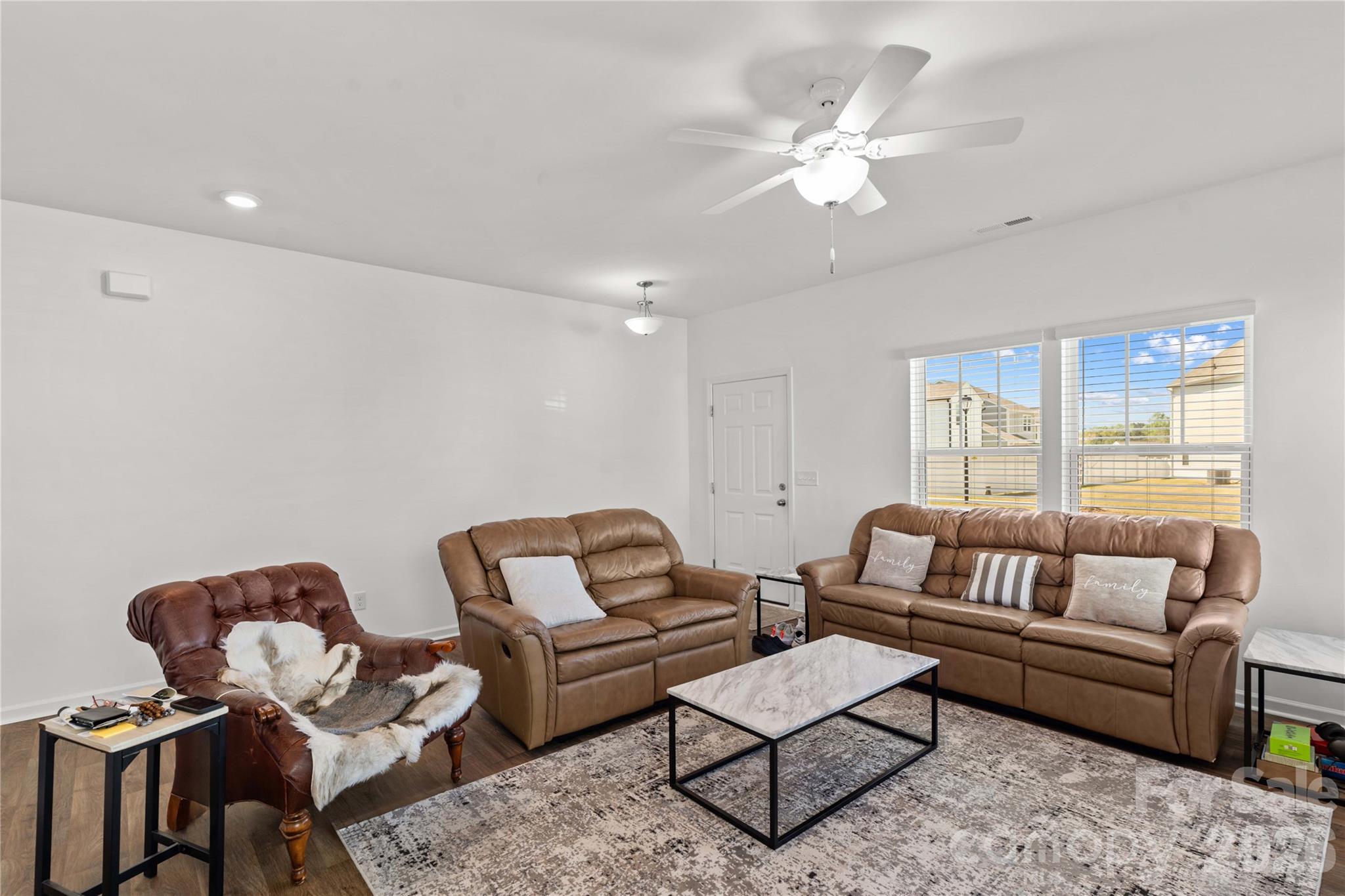 523 Willamette Drive