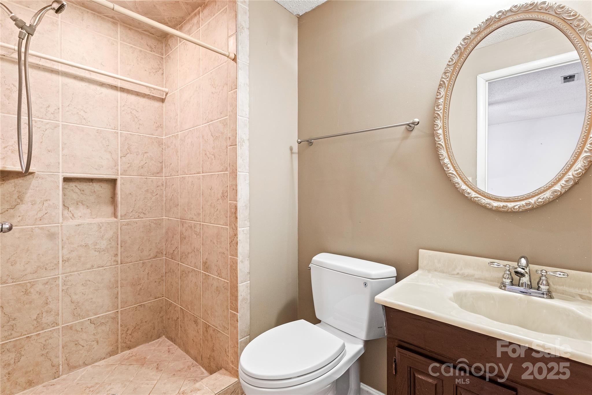 Holly Hills - Residential