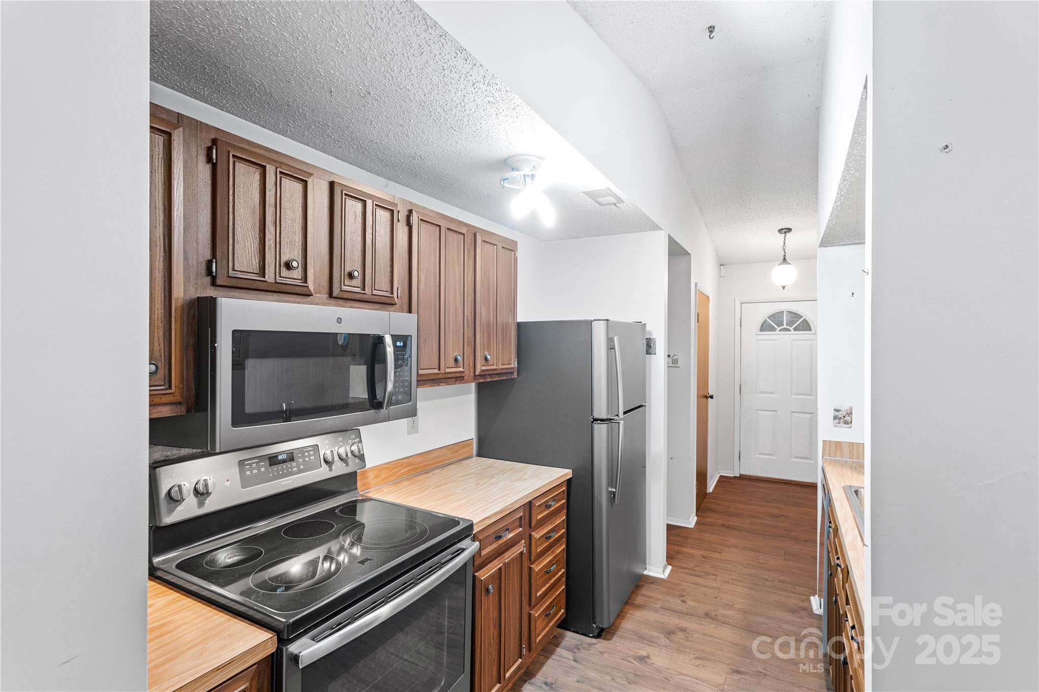 Holly Hills - Residential