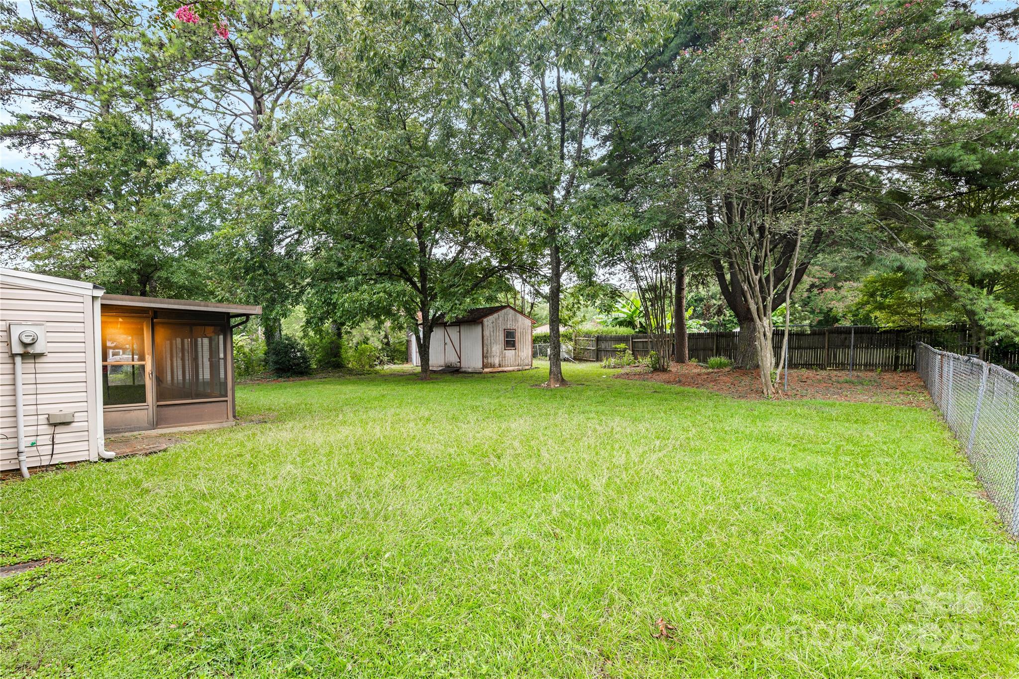 Holly Hills - Residential