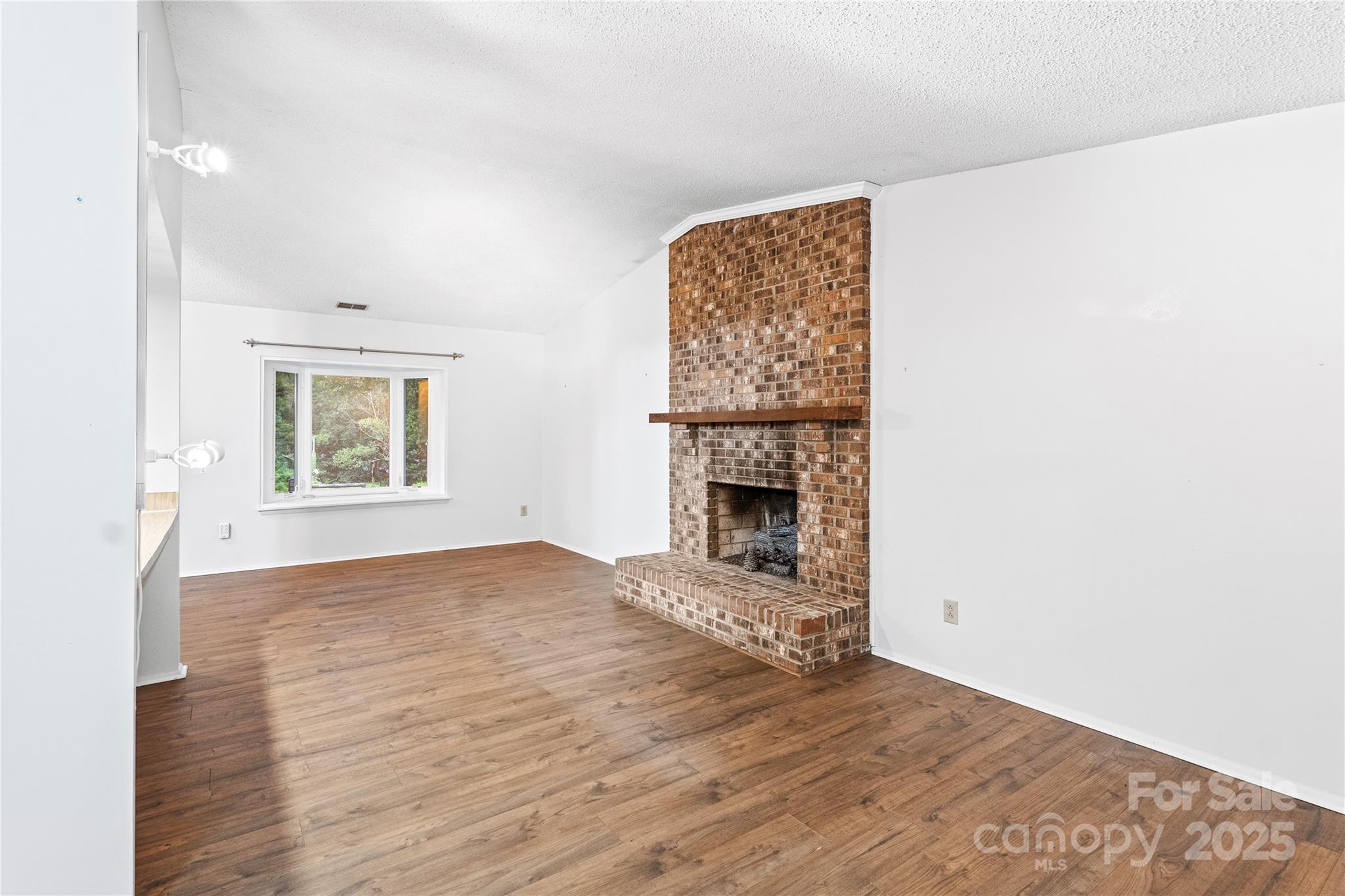 Holly Hills - Residential