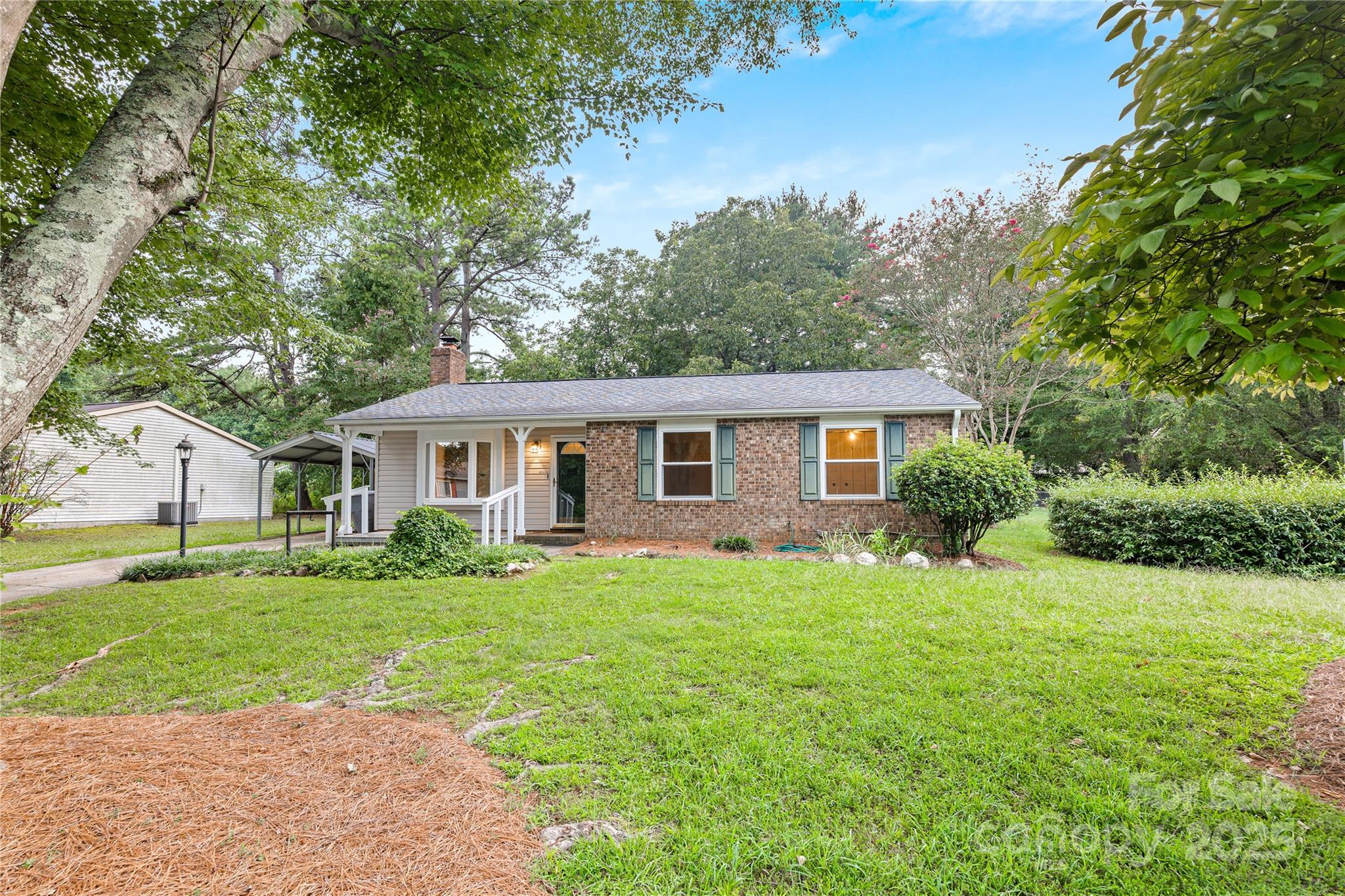 Holly Hills - Residential