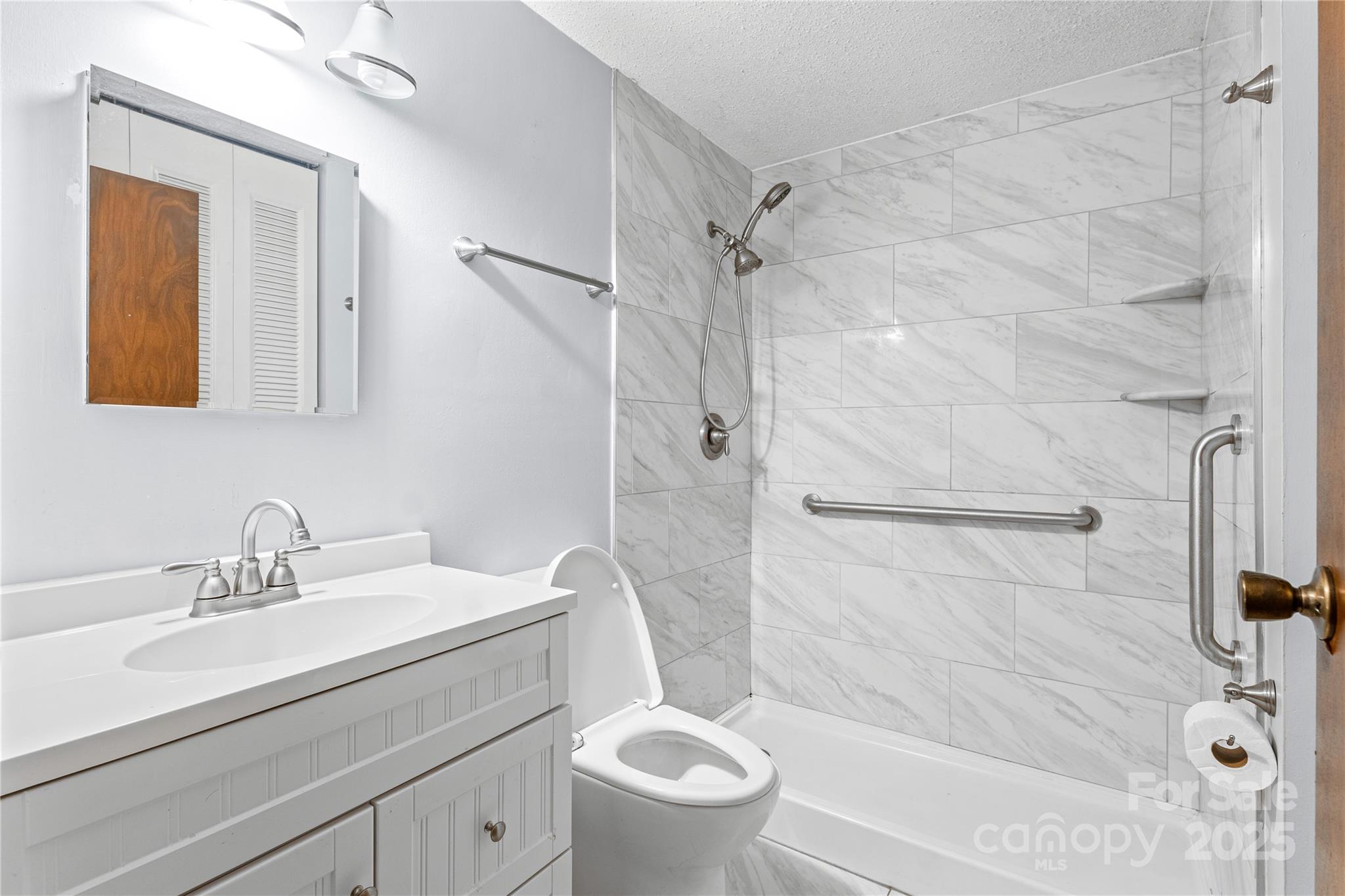 Holly Hills - Residential