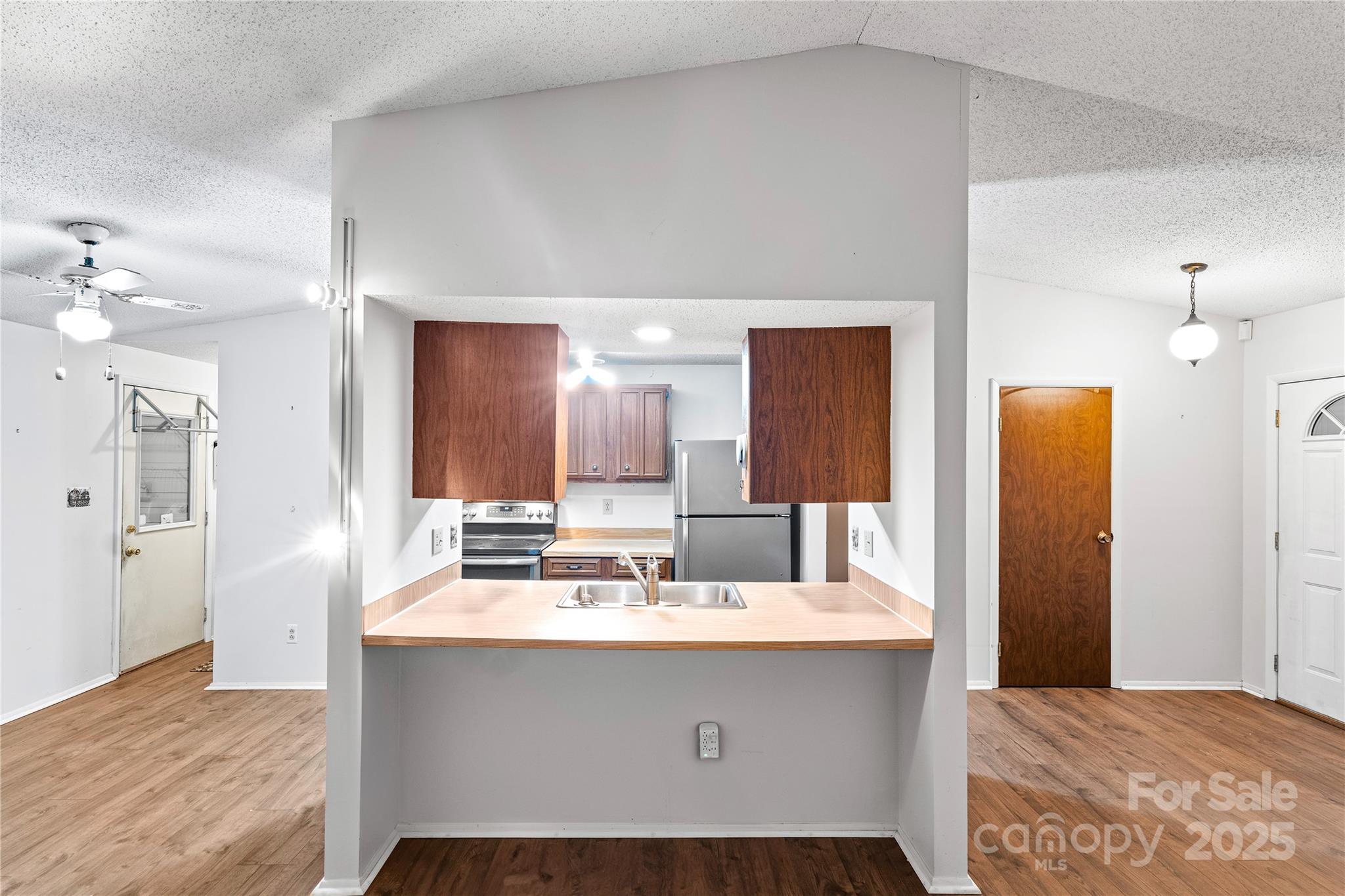 Holly Hills - Residential