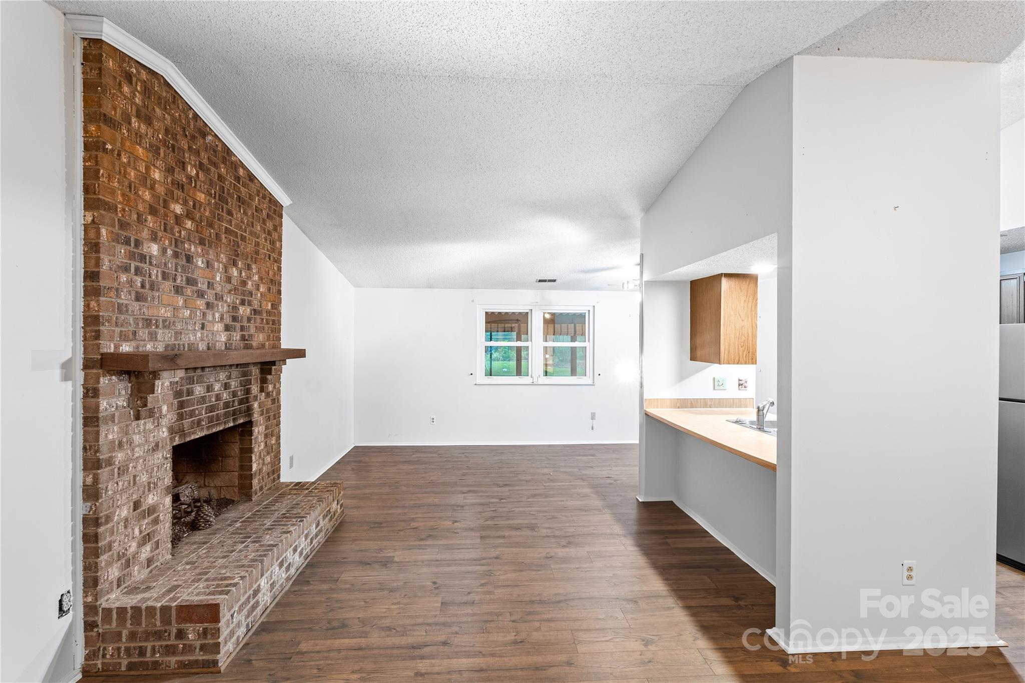 Holly Hills - Residential