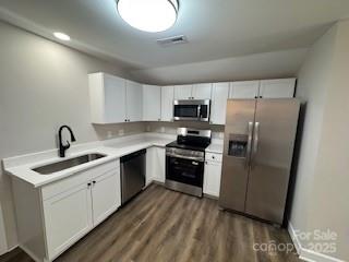 332 Arlington Circle NW