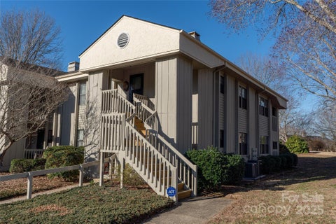 Photo for 406 Abbey Circle