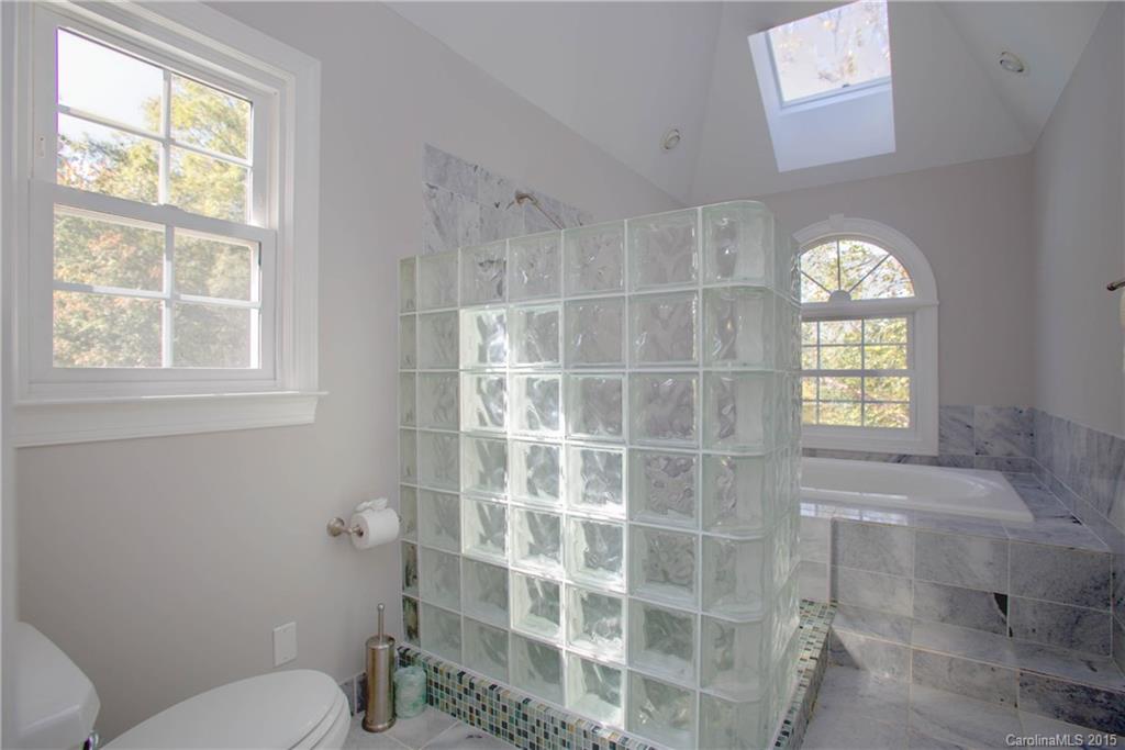 Willow Oaks - Residential