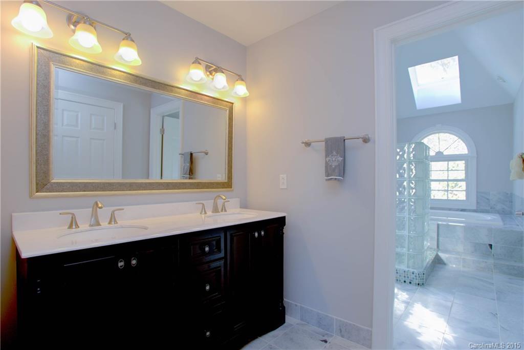 Willow Oaks - Residential