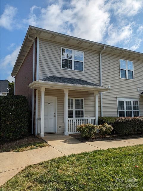 Photo of 917 Shearer Street #20, Davidson, NC 28036 (MLS # 4326814)