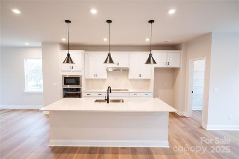 7928 Cedarsmith Court Charlotte NC 28217