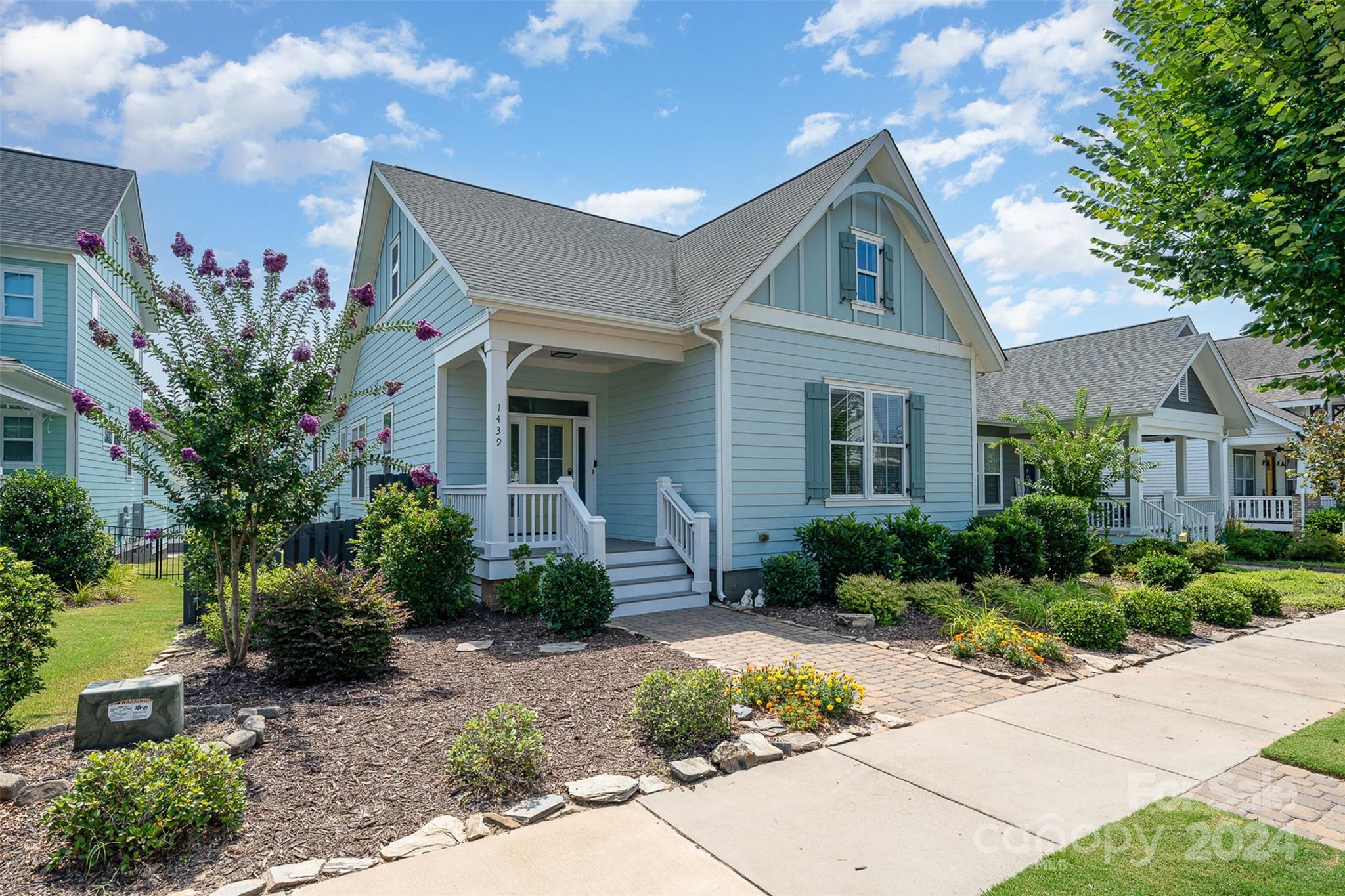 Riverwalk - Residential