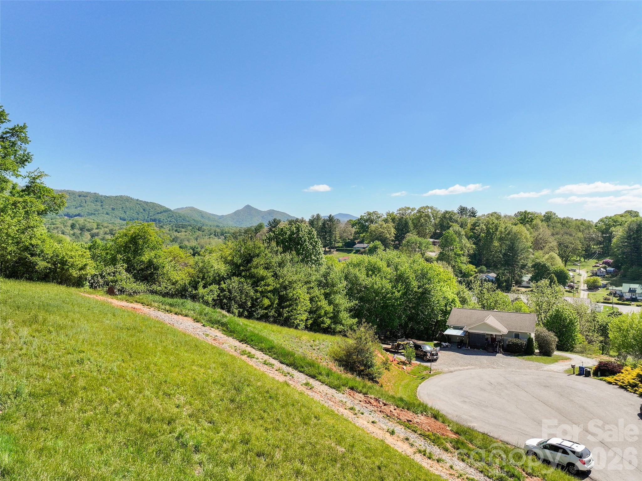 373 Barefoot Ridge