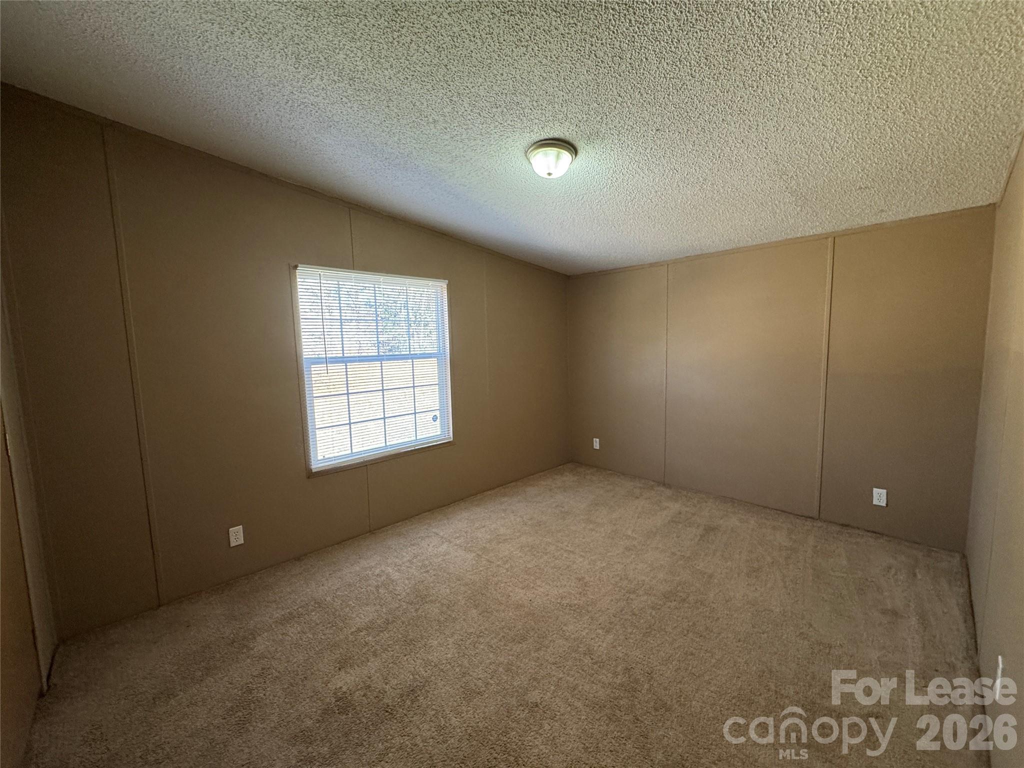 Summerrow Estates - Residential Lease