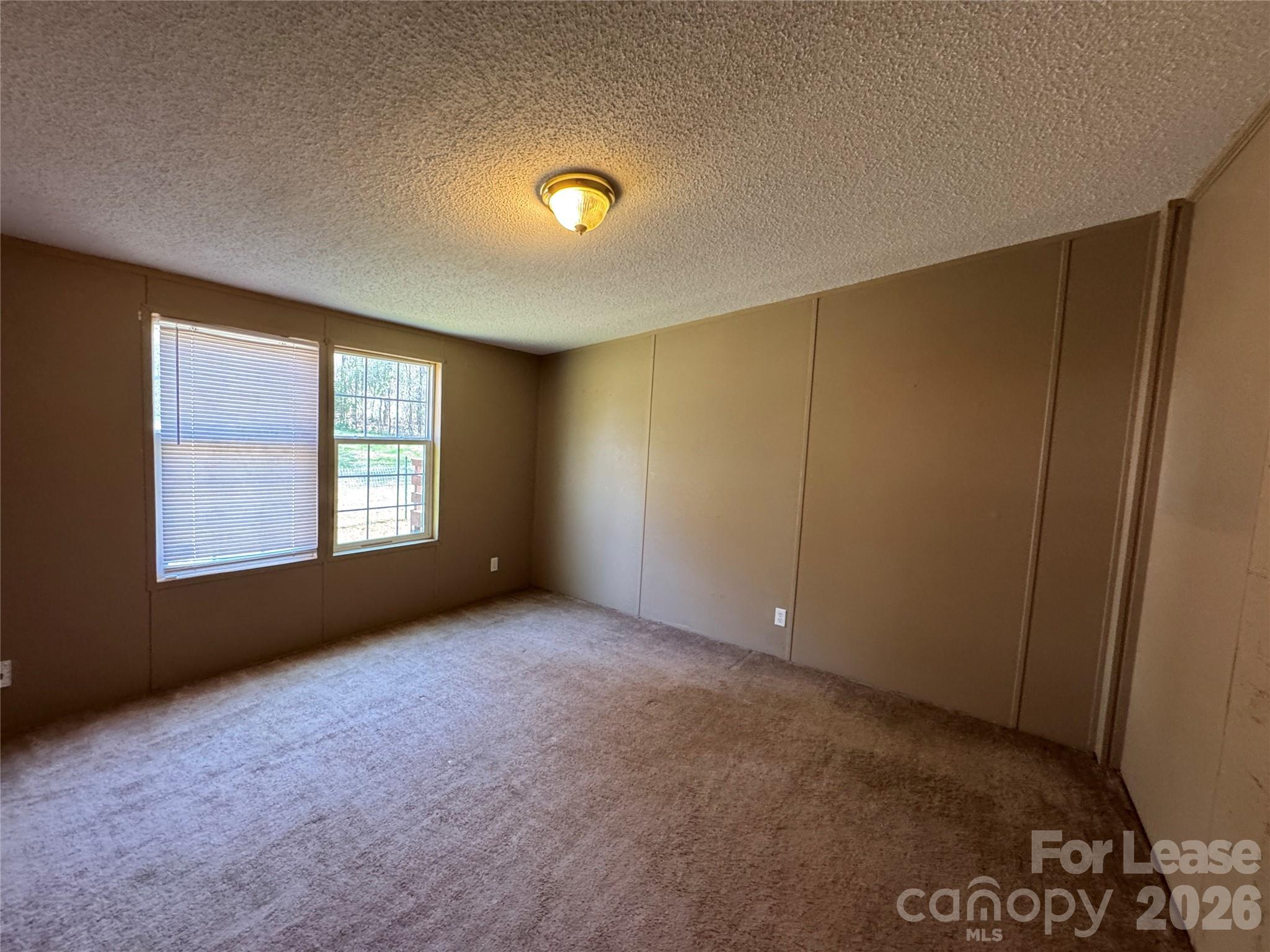 Summerrow Estates - Residential Lease