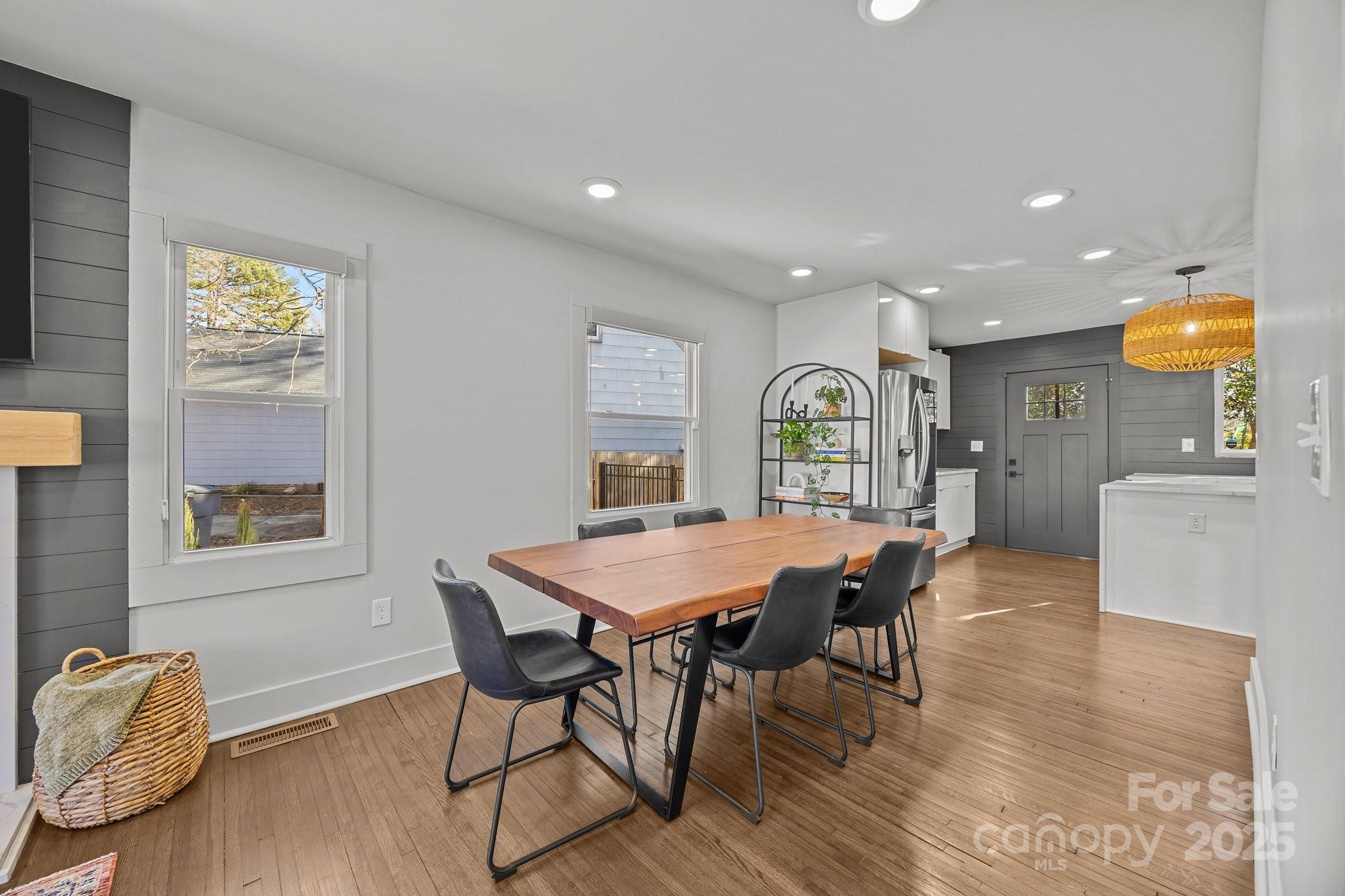 Bradley Hills - Residential