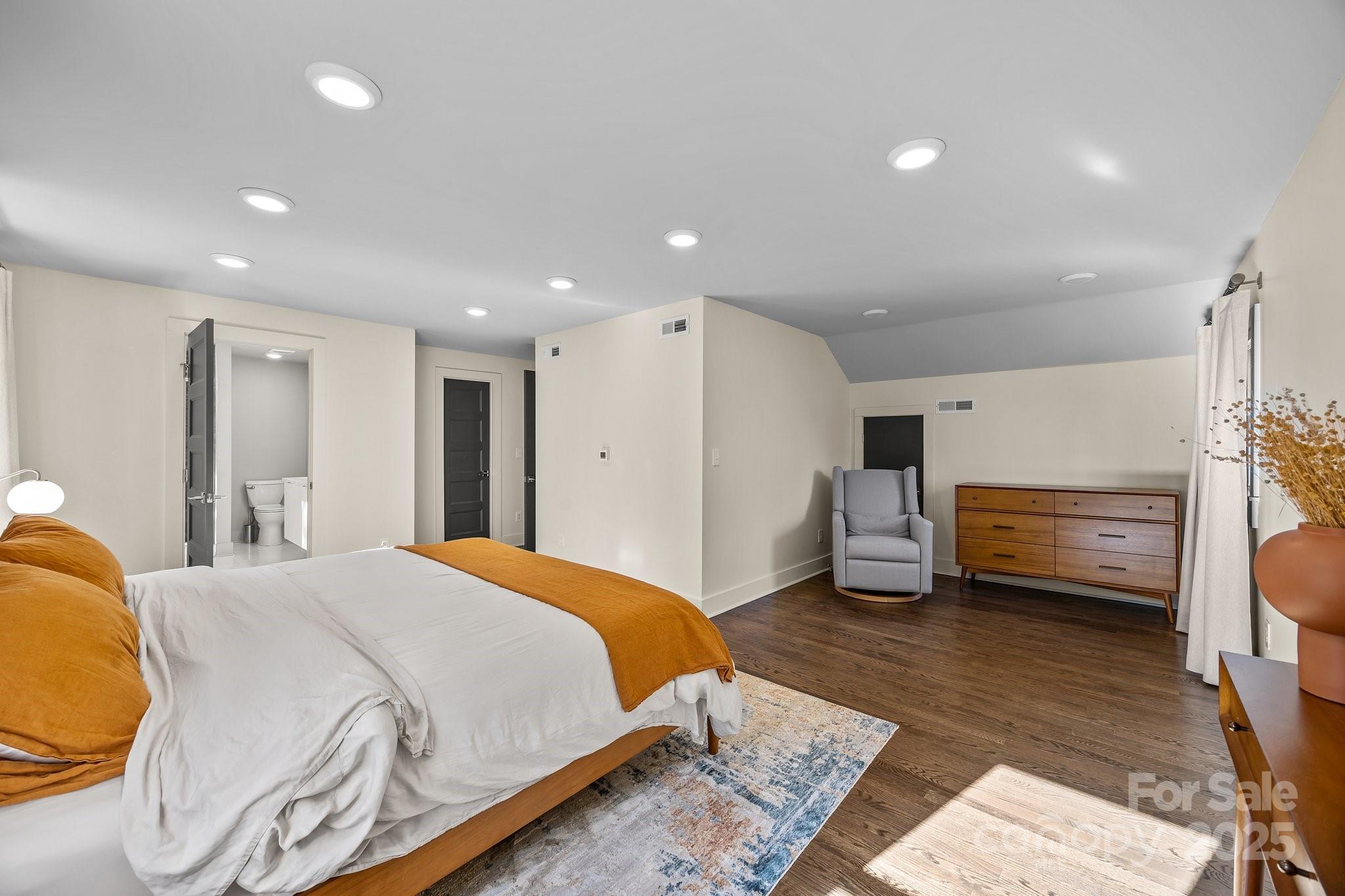 Bradley Hills - Residential