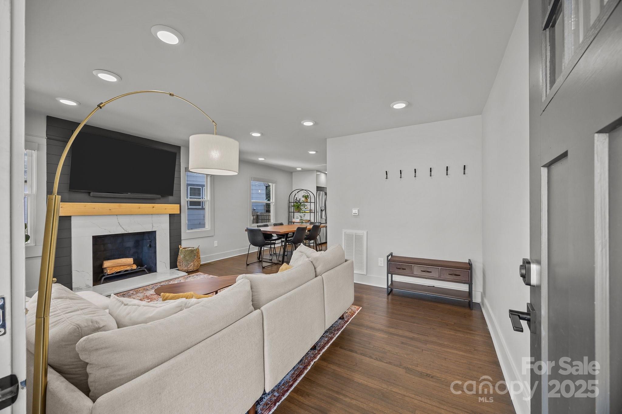 Bradley Hills - Residential