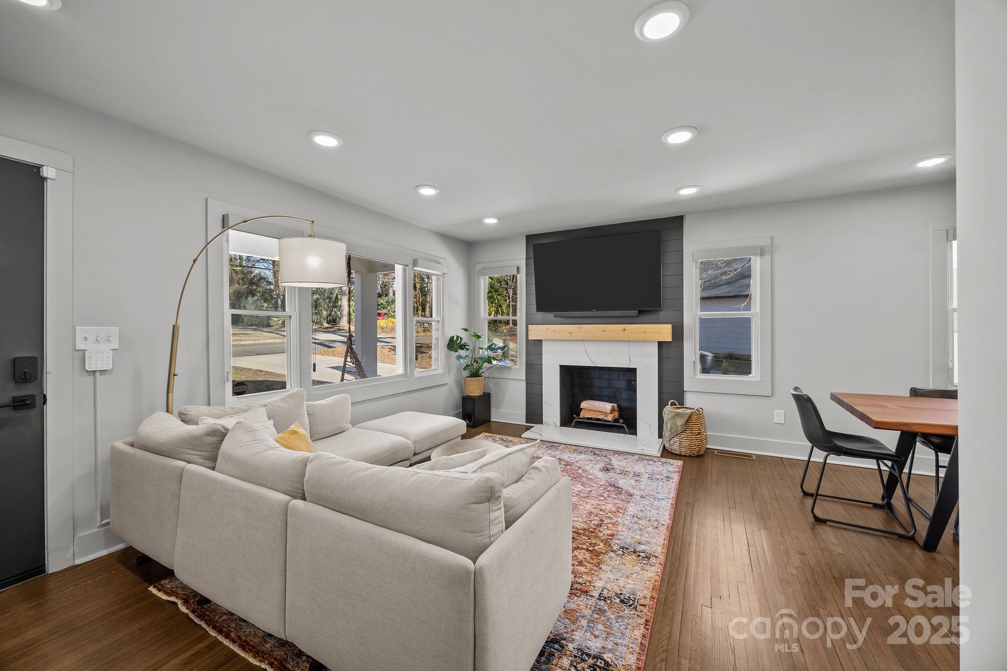 Bradley Hills - Residential