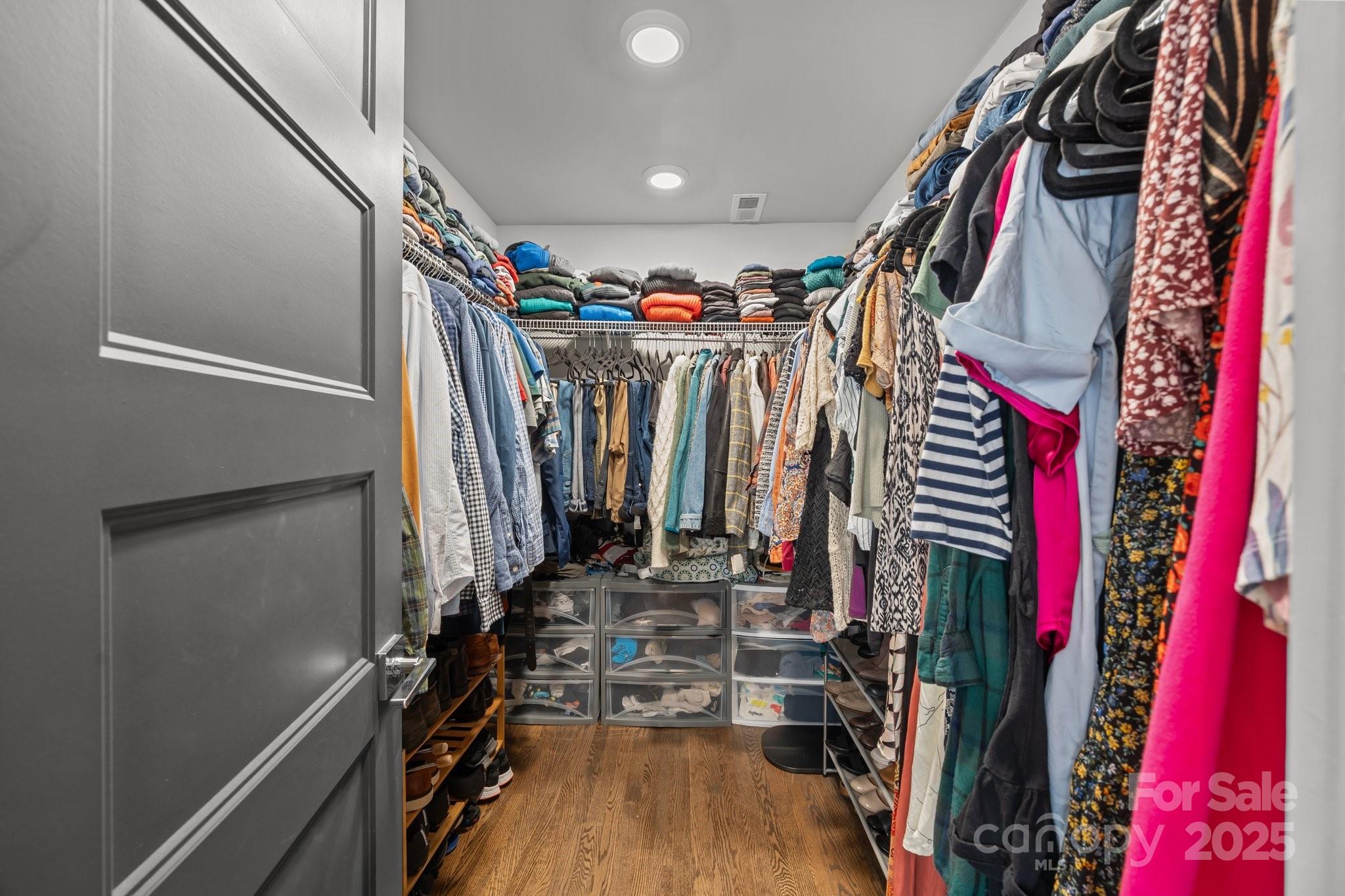 Bradley Hills - Residential