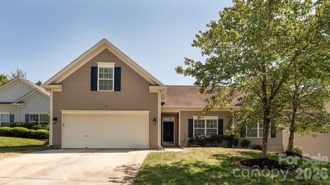 Photo of 4315 Clymer Court, Charlotte, NC 28269 (MLS # 4381788)
