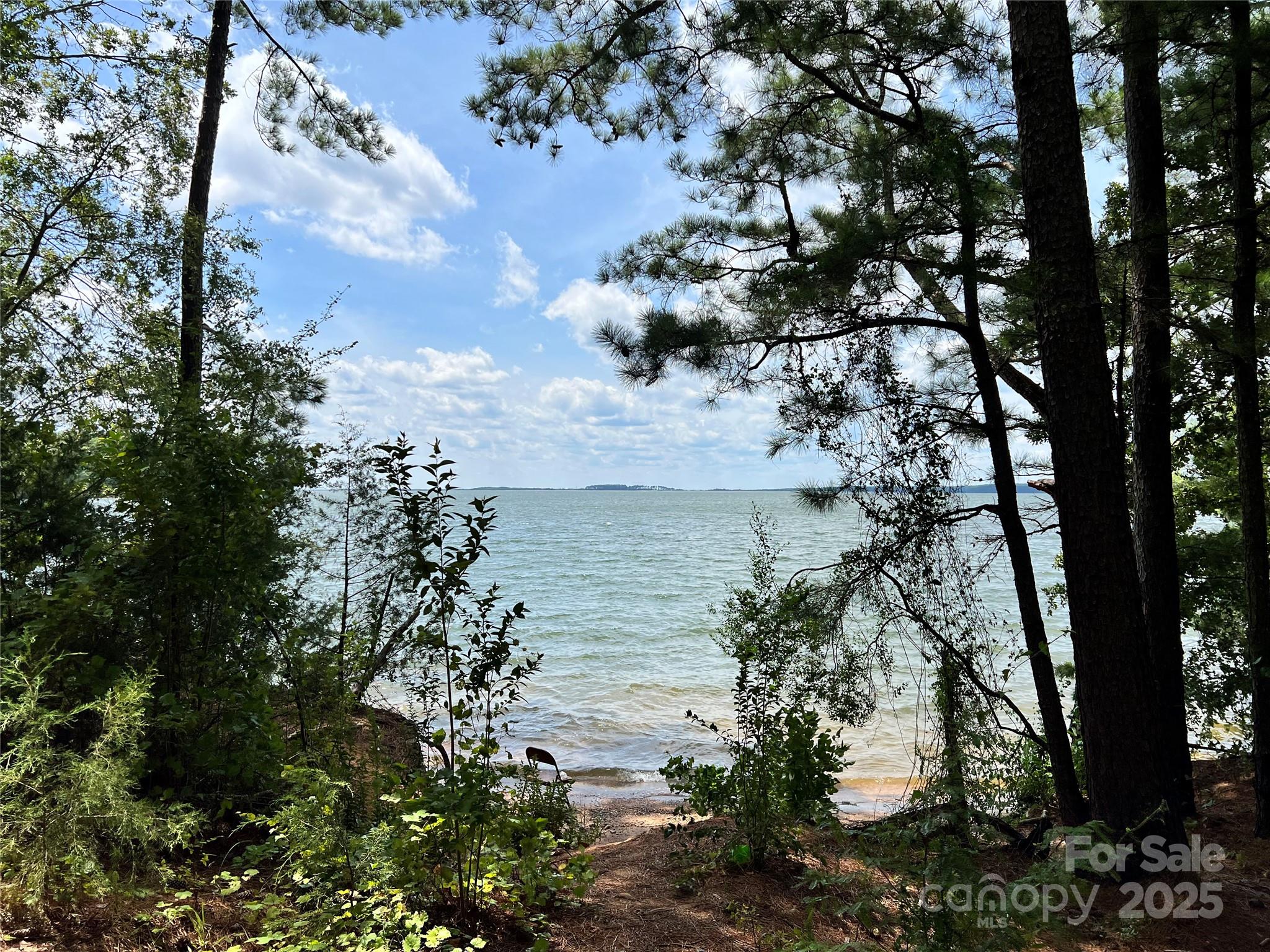Cardinal Point - Land