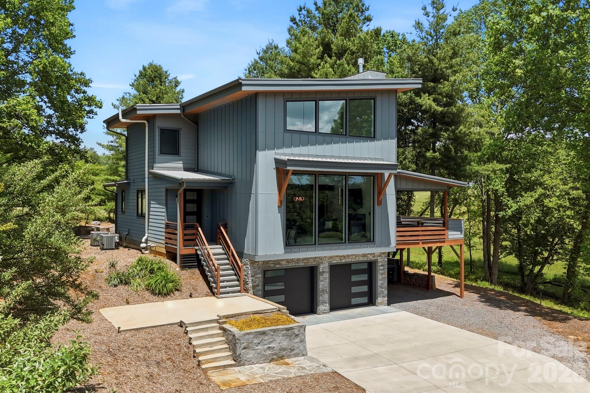 Boyleston Ridge - Residential