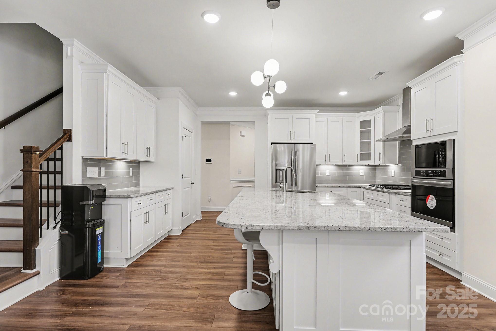 Harrisburg Village - Residential