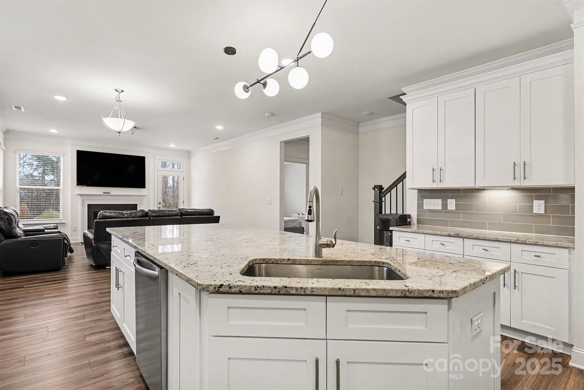 Harrisburg Village - Residential