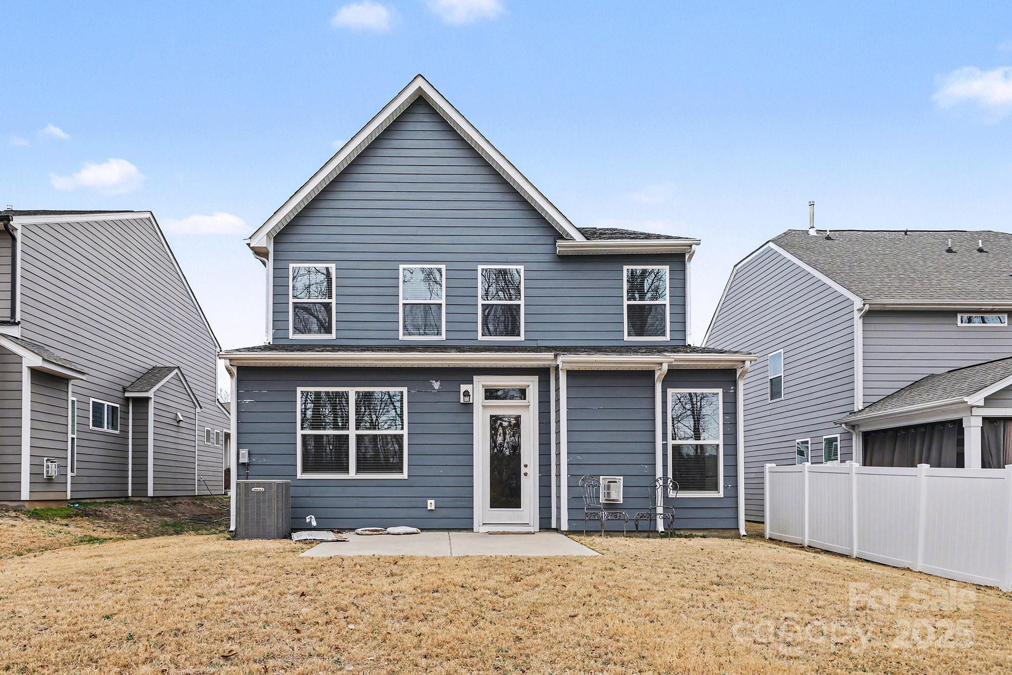 Harrisburg Village - Residential