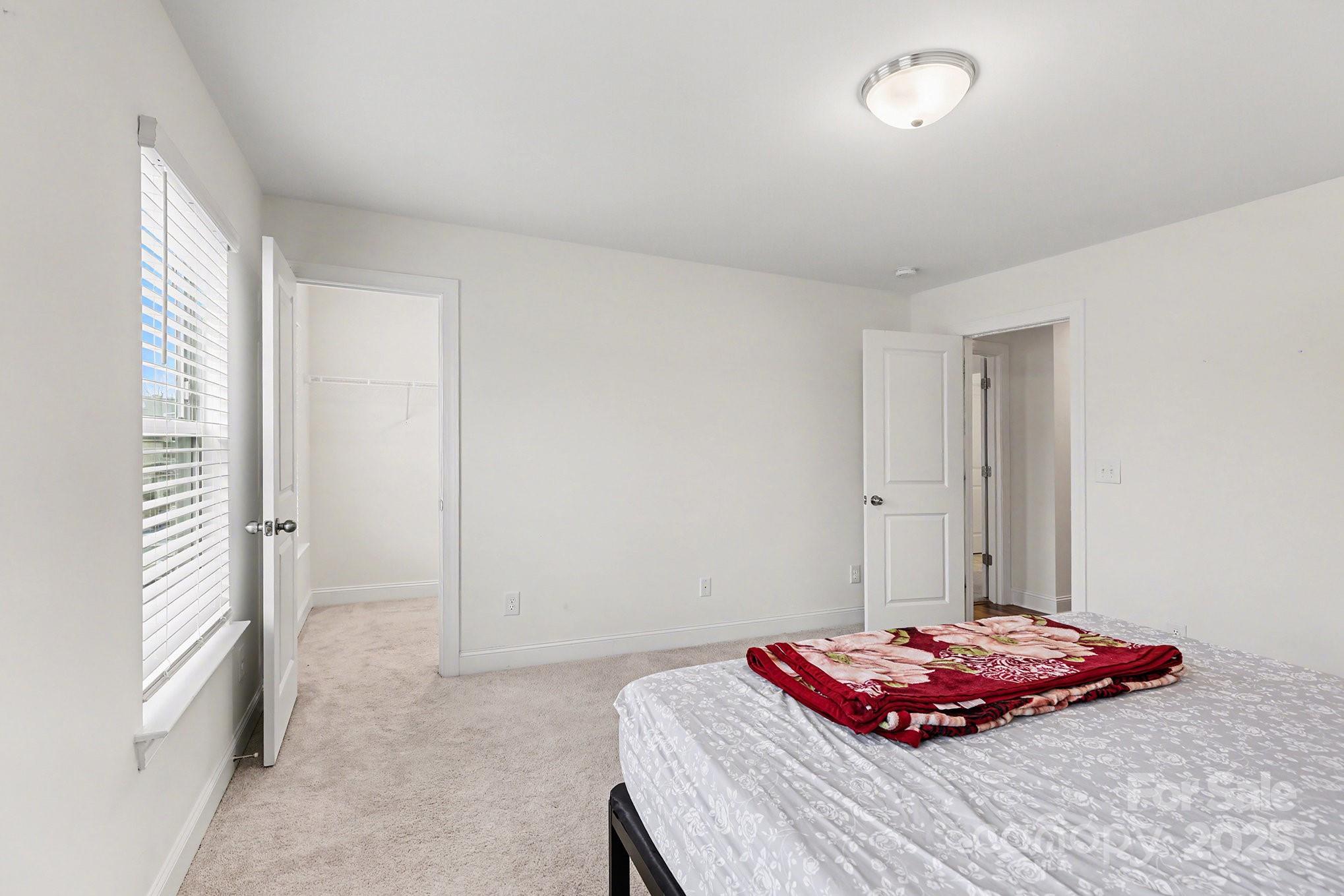 Harrisburg Village - Residential