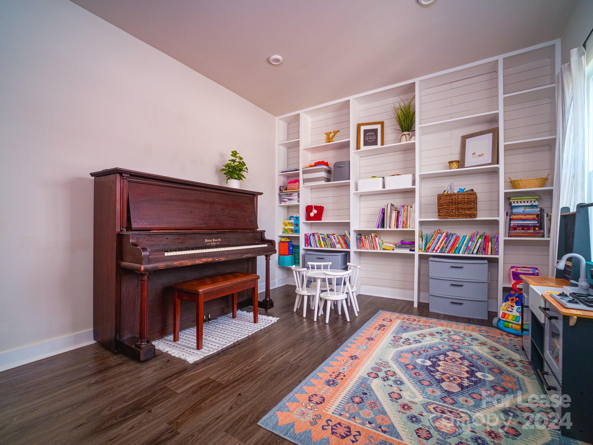 Villages Of Denver - Residential Lease