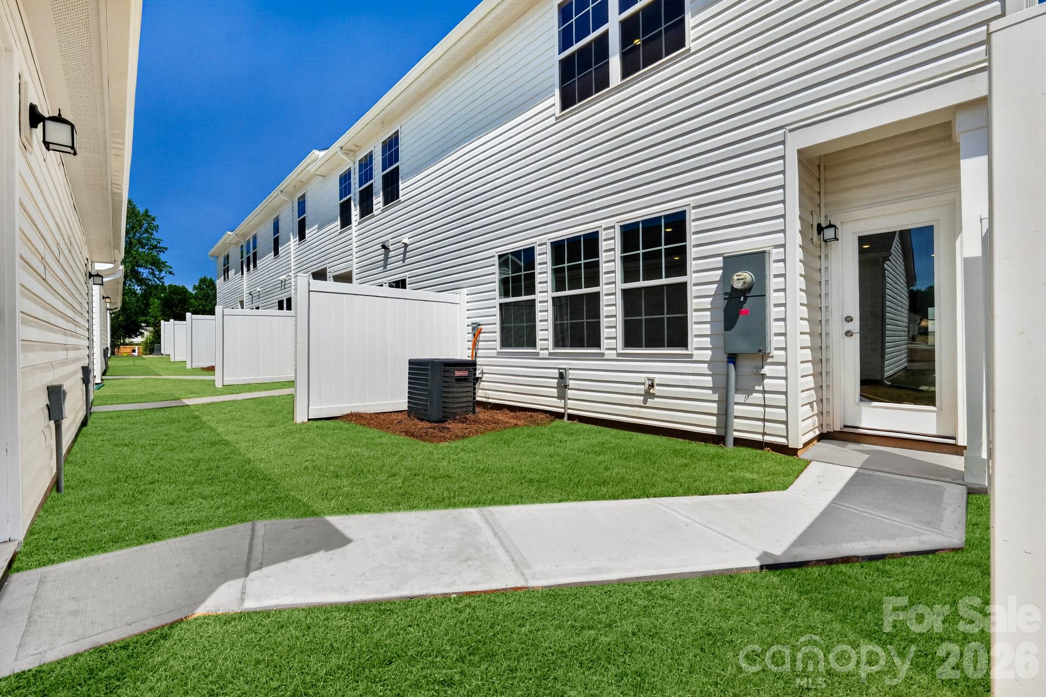 The Vines - Residential