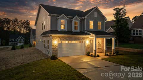 Photo of 3875 12th Street Court NE, Hickory, NC 26801 (MLS # 4385833)