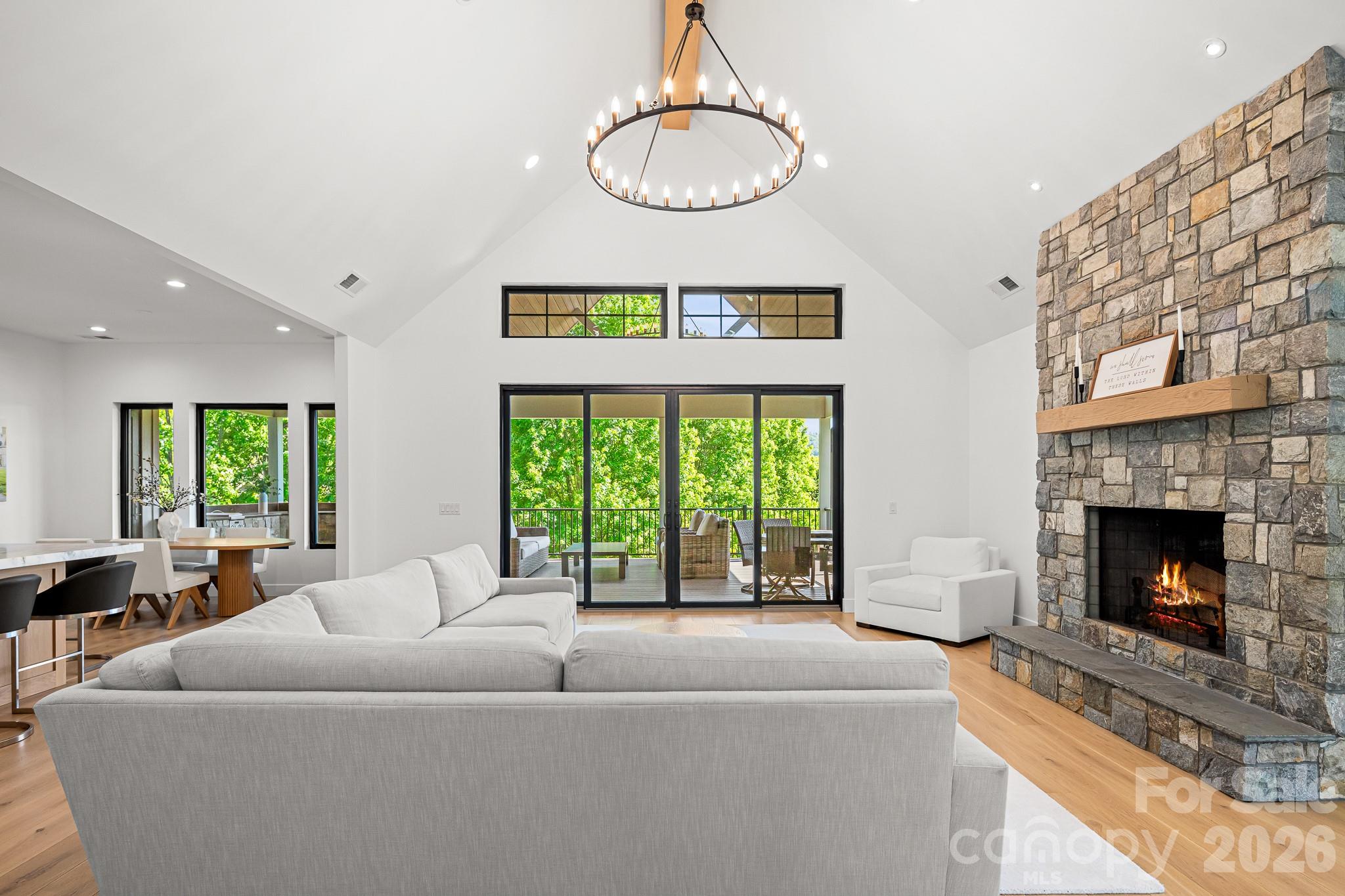 Grand Highlands At Waterford Lakes - Residential