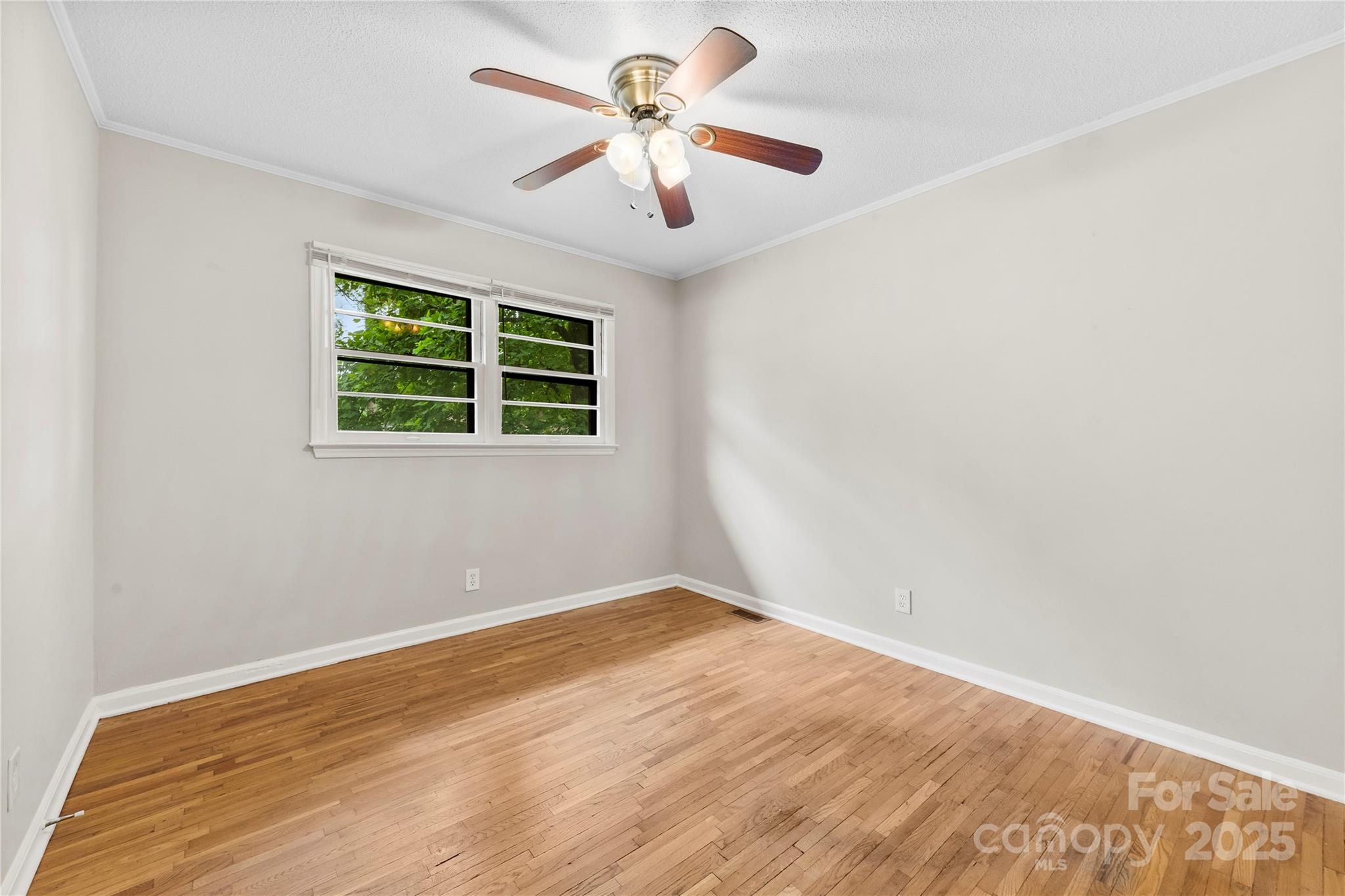 1156 Westover Circle