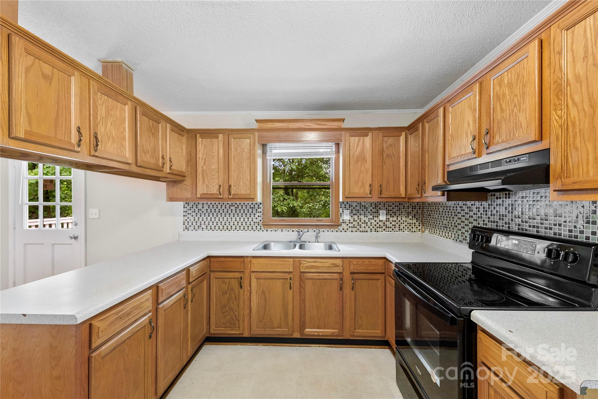1156 Westover Circle
