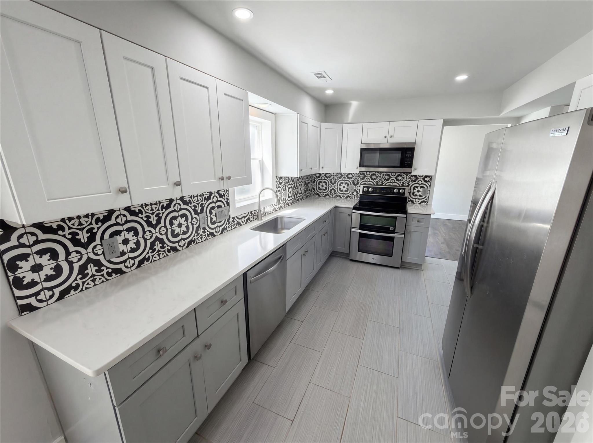 South Point On Landen - Residential