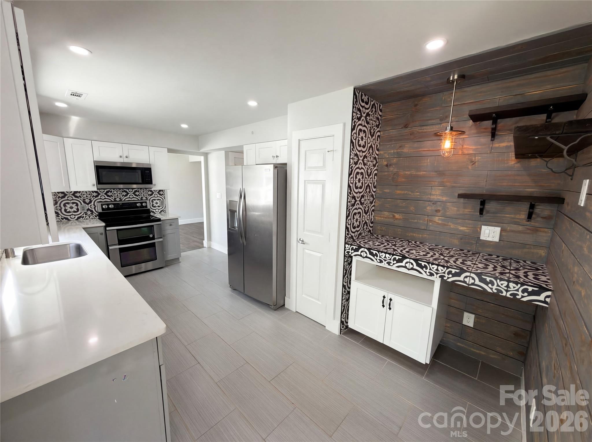 South Point On Landen - Residential