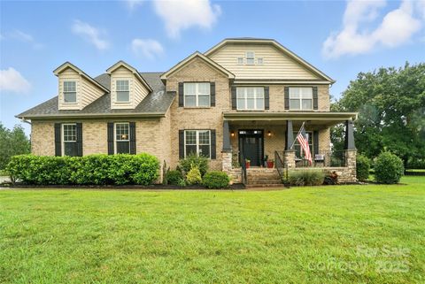 Photo of 4925 Campobello Drive, Monroe, NC 28110 (MLS # 4290444)