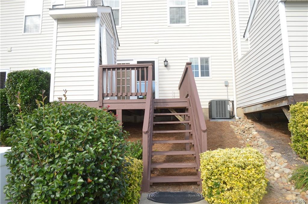 Oakhurst - Residential