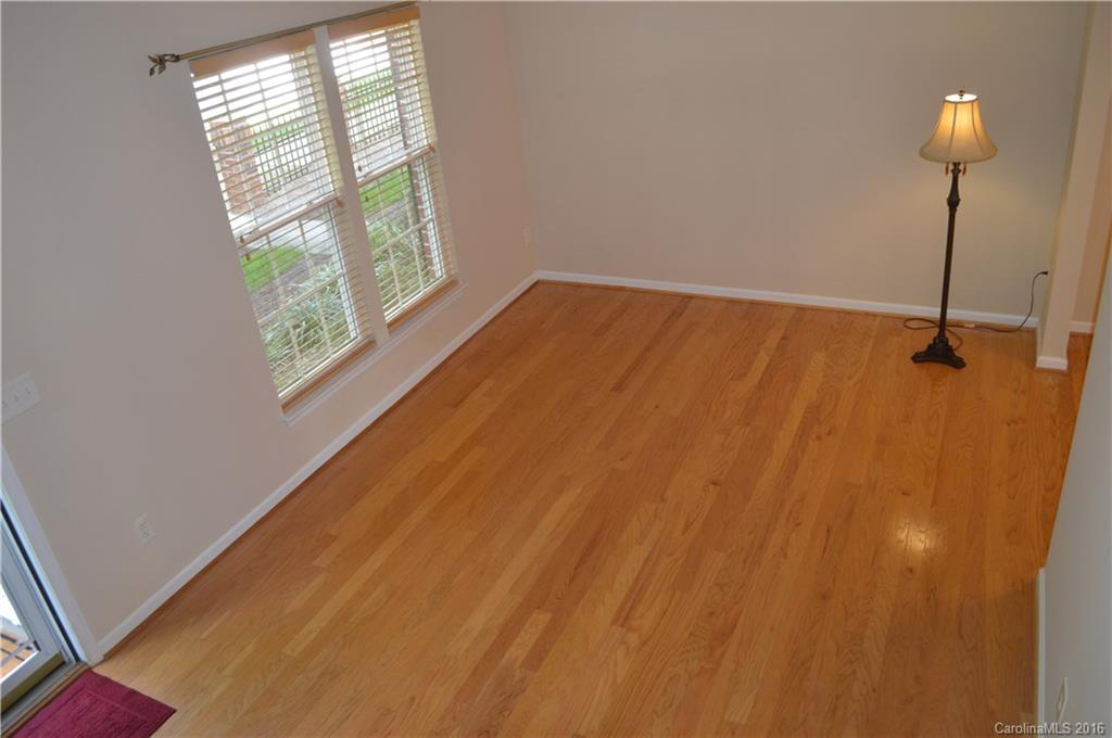 Oakhurst - Residential