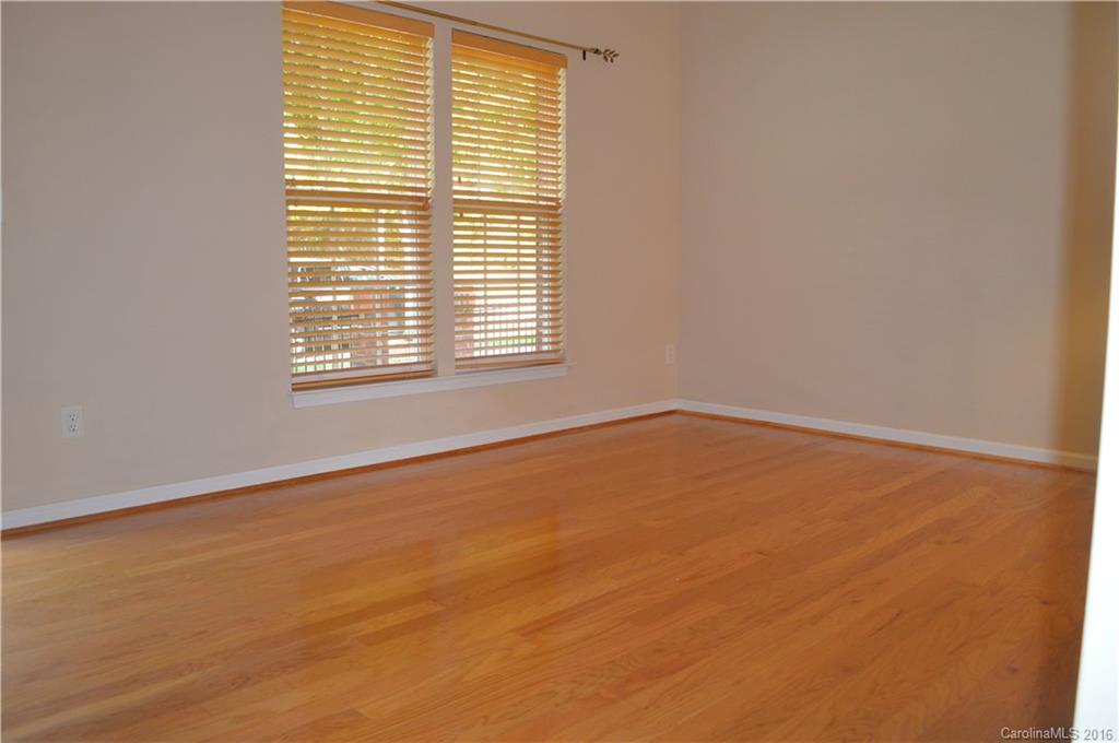 Oakhurst - Residential