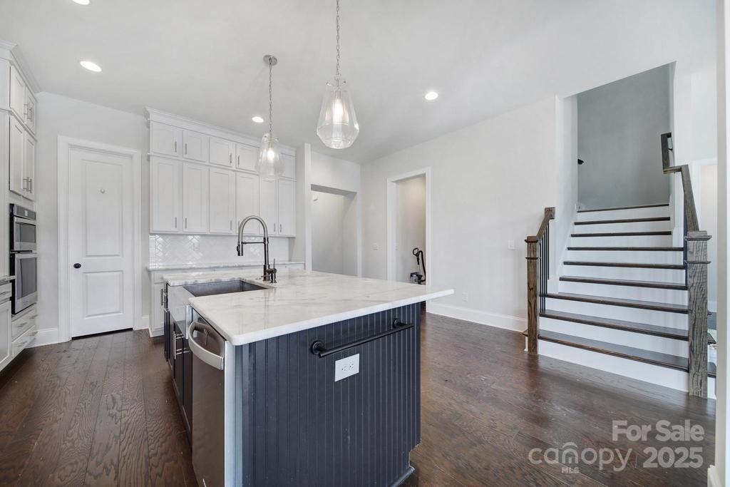 1358 Cedardale Lane