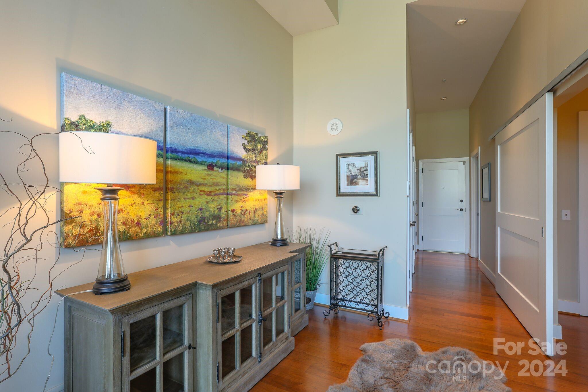 60 North Market - Residential