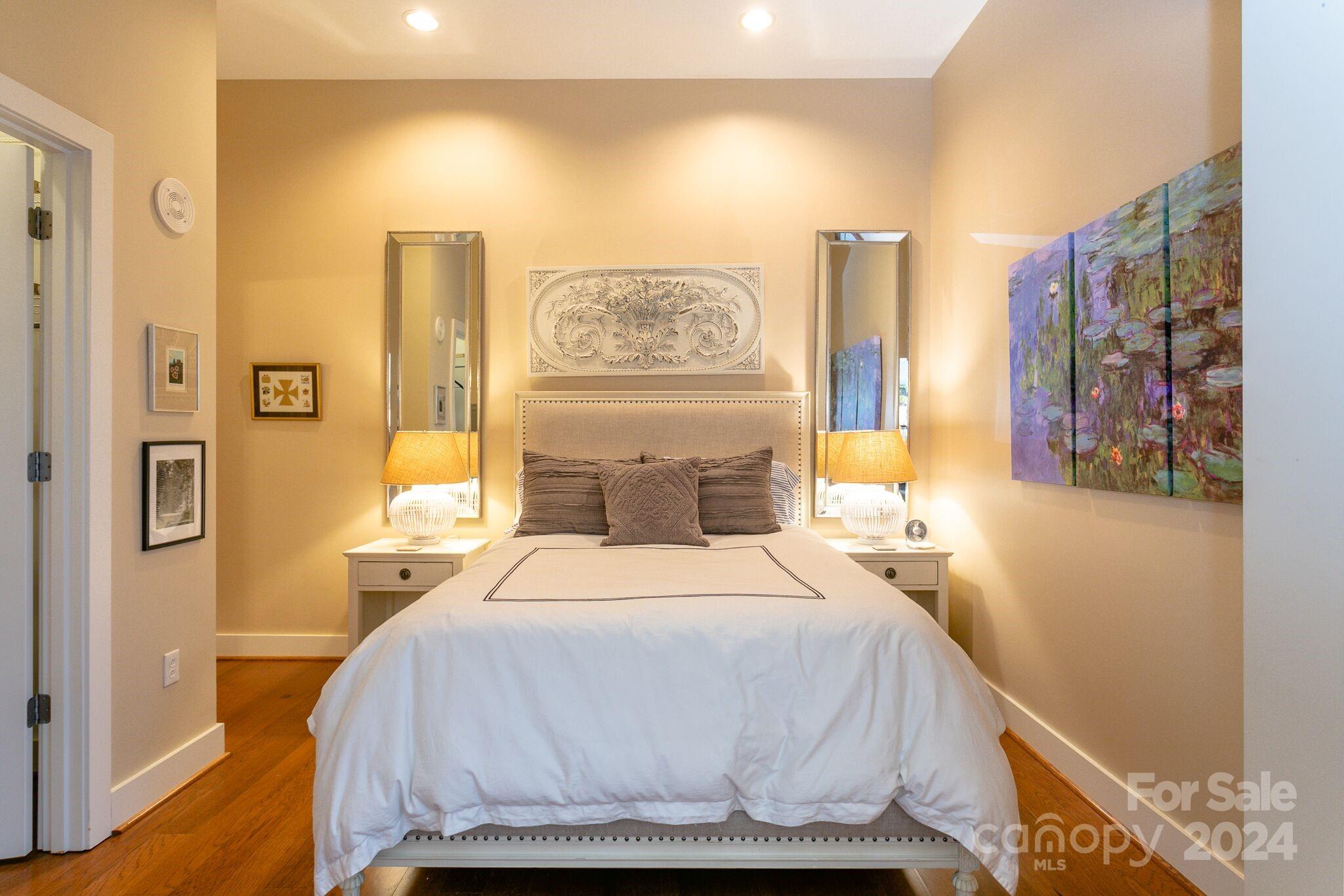 60 North Market - Residential